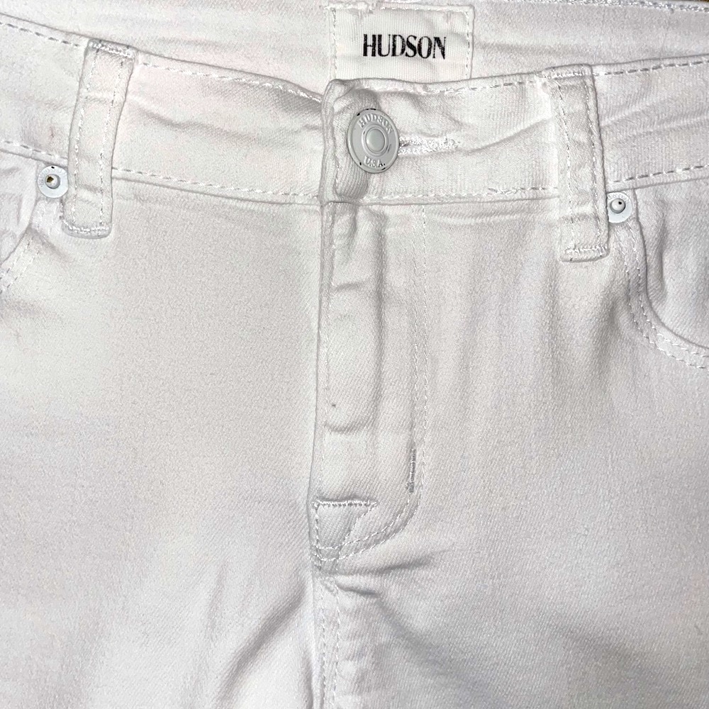 ✨HP✨ “HUDSON” WHITE JEAN SHORTS 
BUTTON & ZIP CLOSURE…LIKE NEW, GIRLS SIZE 16 - Picture 4 of 8